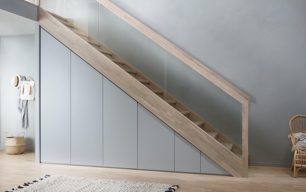 Strynstrappa Garderobe vist på Foss rett trapp. 